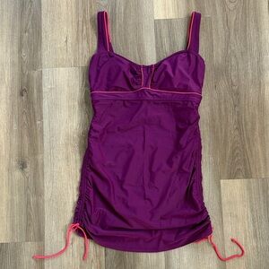 Athleta Purple Swim Dress Swim One Piece Bathing Suit Size 36 D/DD Underwire Top